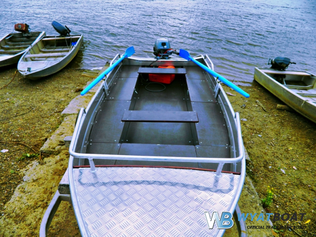 Wyatboat-390M